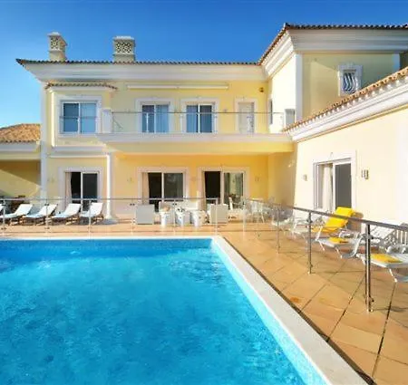 Sleeps 10 With Pool Air Con And Wifi Villa